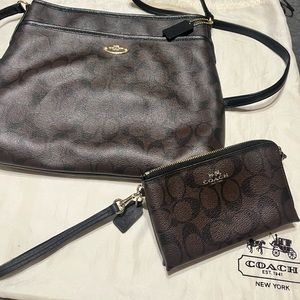 Coach Crossbody with wallet, brown